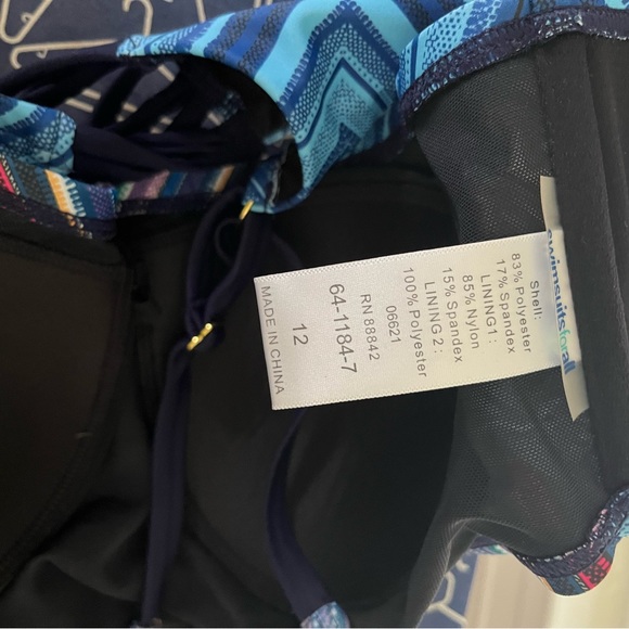 High Rise Full Coverage Bikini with Lace Up Details and MultiColor Print Size 12 - Picture 8 of 8